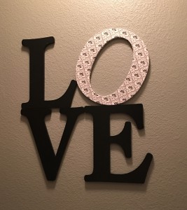 I bought these letters and covered the O in the fabric from the curtains, this is in the privacy closet (toilet room)